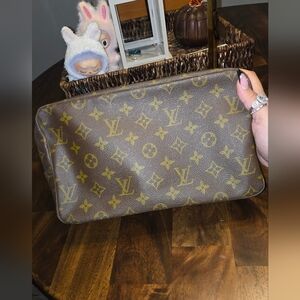 Louis Vuitton True Toilet 28🤎 Sold As-is